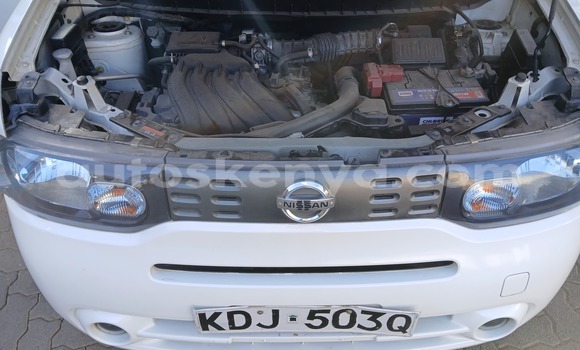 Nunua Ilio tumika Nissan Cube Nyeupe Gari ndani ya Nairobi nchini Nairobi Nunua Ilio tumika Nissan Cube Nyeupe Gari ndani ya Nairobi nchini Nairobi