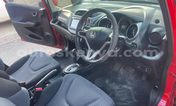 Nunua Ilio tumika Honda Fit Nyekundu Gari ndani ya Nairobi nchini Nairobi Nunua Ilio tumika Honda Fit Nyekundu Gari ndani ya Nairobi nchini Nairobi