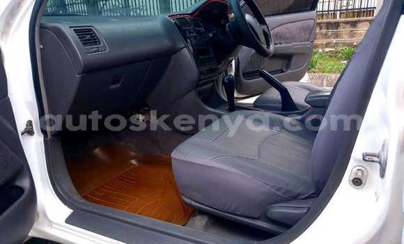 Nunua Ilio tumika Toyota Carina Nyeupe Gari ndani ya Nairobi nchini Nairobi Nunua Ilio tumika Toyota Carina Nyeupe Gari ndani ya Nairobi nchini Nairobi