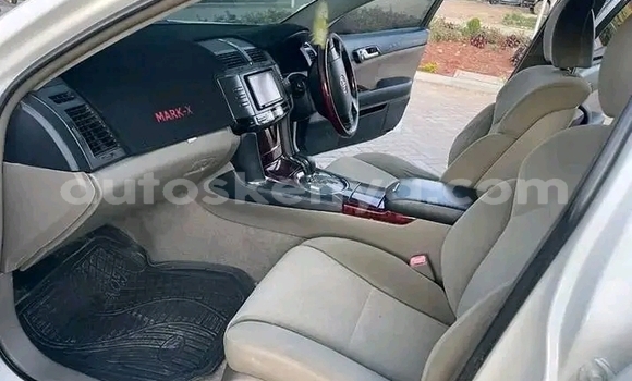 Nunua Ilio tumika Toyota Mark X Nyeupe Gari ndani ya Nairobi nchini Nairobi Nunua Ilio tumika Toyota Mark X Nyeupe Gari ndani ya Nairobi nchini Nairobi