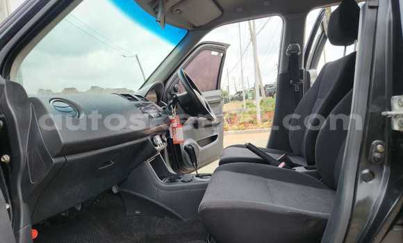 Nunua Ilio tumika Suzuki Swift Kijani Gari ndani ya Nairobi nchini Nairobi Nunua Ilio tumika Suzuki Swift Kijani Gari ndani ya Nairobi nchini Nairobi