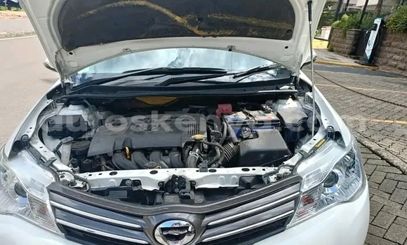 Nunua Ilio tumika Toyota Axio Nyeupe Gari ndani ya Nairobi nchini Nairobi Nunua Ilio tumika Toyota Axio Nyeupe Gari ndani ya Nairobi nchini Nairobi