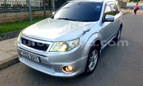 Nunua Ilio tumika Subaru Forester Fedha Gari ndani ya Nairobi nchini Nairobi Nunua Ilio tumika Subaru Forester Fedha Gari ndani ya Nairobi nchini Nairobi