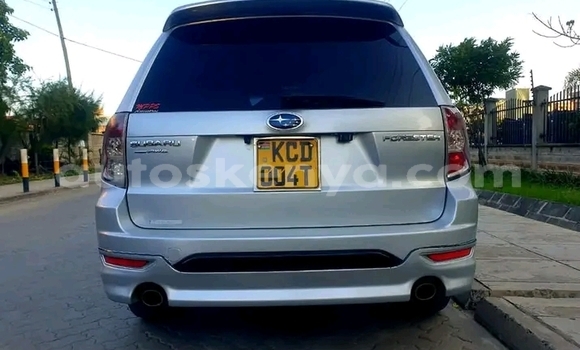Nunua Ilio tumika Subaru Forester Fedha Gari ndani ya Nairobi nchini Nairobi Nunua Ilio tumika Subaru Forester Fedha Gari ndani ya Nairobi nchini Nairobi