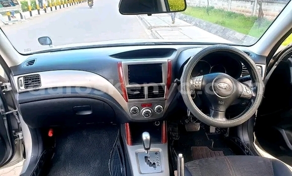 Nunua Ilio tumika Subaru Forester Fedha Gari ndani ya Nairobi nchini Nairobi Nunua Ilio tumika Subaru Forester Fedha Gari ndani ya Nairobi nchini Nairobi