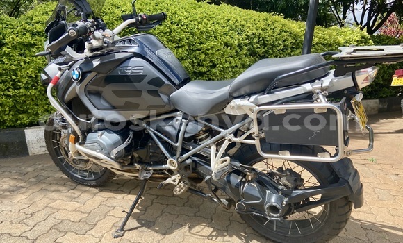 Buy Used BMW R1200GS Adventure Black Bike in Nairobi in Nairobi Buy Used BMW R1200GS Adventure Black Bike in Nairobi in Nairobi