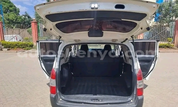 Nunua Ilio tumika Toyota Probox Nyeupe Gari ndani ya Nairobi nchini Nairobi Nunua Ilio tumika Toyota Probox Nyeupe Gari ndani ya Nairobi nchini Nairobi