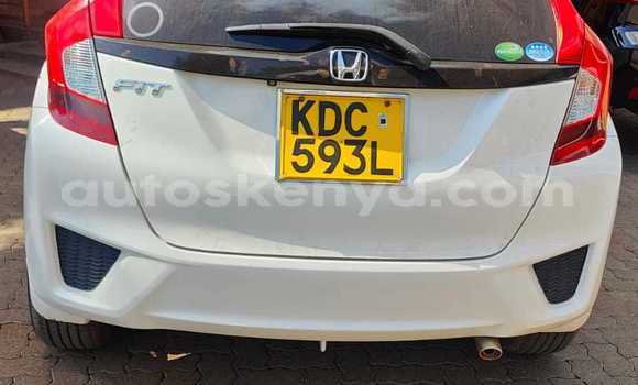 Buy Used Honda Fit White Car in Kiambu in Central Kenya Buy Used Honda Fit White Car in Kiambu in Central Kenya