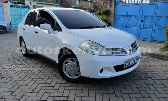 Nunua Ilio tumika Nissan tiida Nyeupe Gari ndani ya Nairobi nchini Nairobi Nunua Ilio tumika Nissan tiida Nyeupe Gari ndani ya Nairobi nchini Nairobi