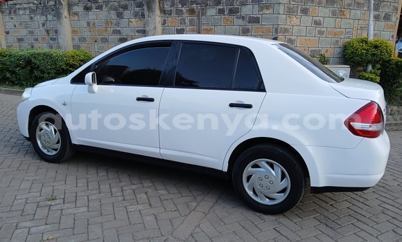 Nunua Ilio tumika Nissan tiida Nyeupe Gari ndani ya Nairobi nchini Nairobi Nunua Ilio tumika Nissan tiida Nyeupe Gari ndani ya Nairobi nchini Nairobi