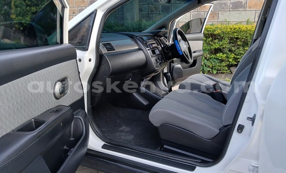 Nunua Ilio tumika Nissan tiida Nyeupe Gari ndani ya Nairobi nchini Nairobi Nunua Ilio tumika Nissan tiida Nyeupe Gari ndani ya Nairobi nchini Nairobi