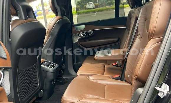 Oofamaa Volvo XC40 Black Makiinaa iti Nairobi keessatti Nairobi keessatti Oofamaa Volvo XC40 Black Makiinaa iti Nairobi keessatti Nairobi keessatti