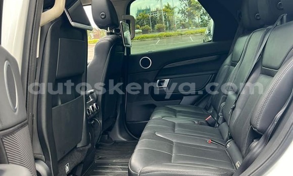 Buy Used Land Rover Discovery White Car in Nairobi in Nairobi Buy Used Land Rover Discovery White Car in Nairobi in Nairobi