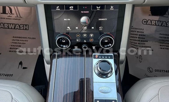 Oofamaa Land Rover Range Rover Vogue Black Makiinaa iti Nairobi keessatti Nairobi keessatti Oofamaa Land Rover Range Rover Vogue Black Makiinaa iti Nairobi keessatti Nairobi keessatti