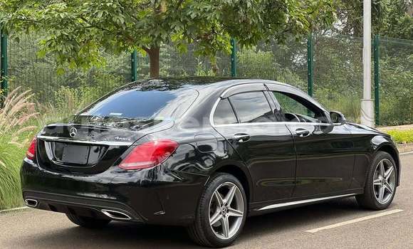 Buy Used Mercedes‒Benz C–Class Black Car in Nairobi in Nairobi Buy Used Mercedes‒Benz C–Class Black Car in Nairobi in Nairobi