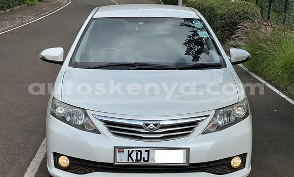 Oofamaa Toyota Allion White Makiinaa iti Nairobi keessatti Nairobi keessatti Oofamaa Toyota Allion White Makiinaa iti Nairobi keessatti Nairobi keessatti