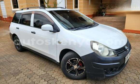 Nunua Ilio tumika Nissan AD Nyeupe Gari ndani ya Nairobi nchini Nairobi