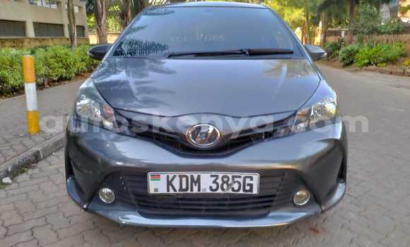 Oofamaa Toyota Vitz Silver Makiinaa iti Nairobi keessatti Nairobi keessatti Oofamaa Toyota Vitz Silver Makiinaa iti Nairobi keessatti Nairobi keessatti