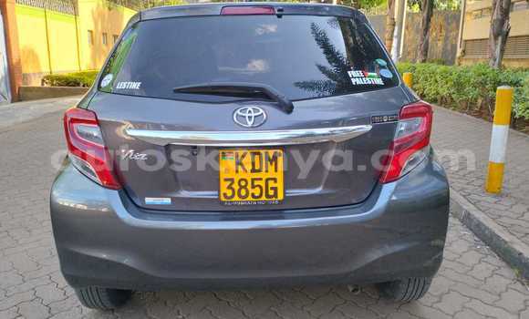 Nunua Ilio tumika Toyota Vitz Fedha Gari ndani ya Nairobi nchini Nairobi Nunua Ilio tumika Toyota Vitz Fedha Gari ndani ya Nairobi nchini Nairobi