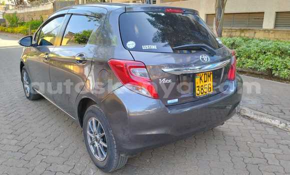 Nunua Ilio tumika Toyota Vitz Fedha Gari ndani ya Nairobi nchini Nairobi Nunua Ilio tumika Toyota Vitz Fedha Gari ndani ya Nairobi nchini Nairobi