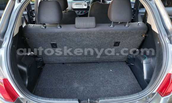 Nunua Ilio tumika Toyota Vitz Fedha Gari ndani ya Nairobi nchini Nairobi Nunua Ilio tumika Toyota Vitz Fedha Gari ndani ya Nairobi nchini Nairobi