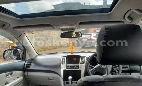 Oofamaa Lexus LX 450 Black Makiinaa iti Chuka keessatti East Kenya keessatti