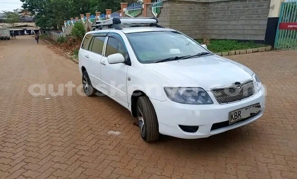 Nunua Ilio tumika Toyota Fielder Nyeupe Gari ndani ya Griftu nchini Kaskazini Mashariki mwa Kenya Nunua Ilio tumika Toyota Fielder Nyeupe Gari ndani ya Griftu nchini Kaskazini Mashariki mwa Kenya
