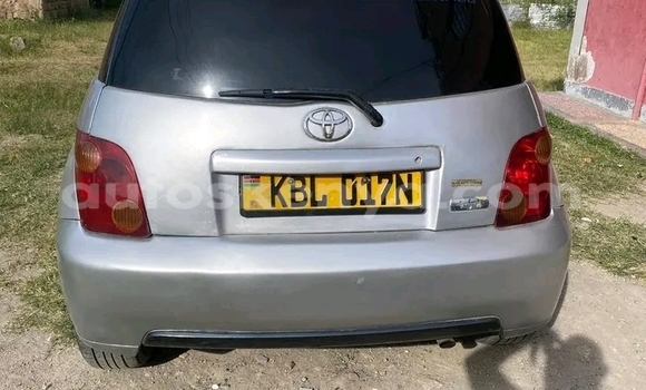 Nunua Ilio tumika Toyota IST Nyingine Gari ndani ya Habaswein nchini Kaskazini Mashariki mwa Kenya