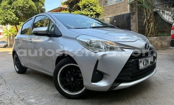 Nunua Ilio tumika Toyota Vitz Nyeupe Gari ndani ya Gilgil nchini Kati Nunua Ilio tumika Toyota Vitz Nyeupe Gari ndani ya Gilgil nchini Kati