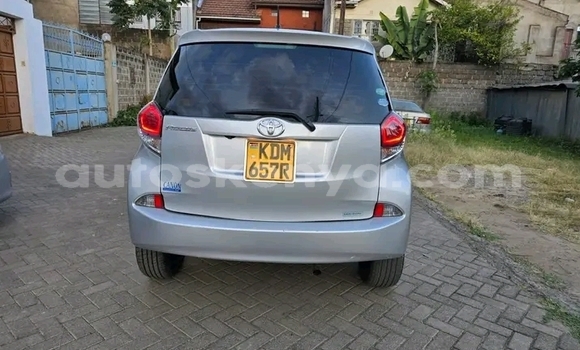 Nunua Ilio tumika Toyota Ractis Nyingine Gari ndani ya Isiolo nchini Mashariki ya Kenya Nunua Ilio tumika Toyota Ractis Nyingine Gari ndani ya Isiolo nchini Mashariki ya Kenya