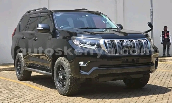 Nunua Ilio tumika Toyota Prado Nyeusi Gari ndani ya Bute nchini Kaskazini Mashariki mwa Kenya Nunua Ilio tumika Toyota Prado Nyeusi Gari ndani ya Bute nchini Kaskazini Mashariki mwa Kenya