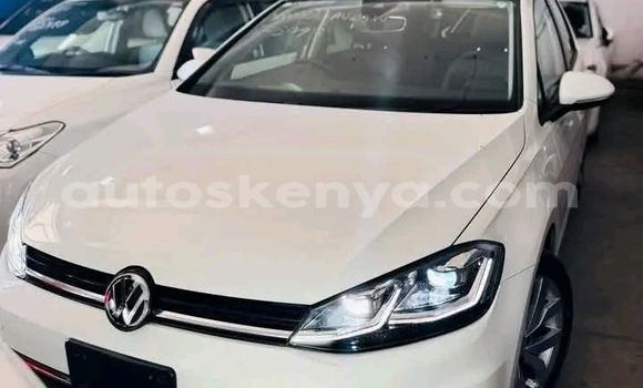 Nunua Ilio tumika Volkswagen Golf Nyeupe Gari ndani ya Bute nchini Kaskazini Mashariki mwa Kenya Nunua Ilio tumika Volkswagen Golf Nyeupe Gari ndani ya Bute nchini Kaskazini Mashariki mwa Kenya