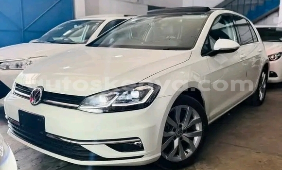Nunua Ilio tumika Volkswagen Golf Nyeupe Gari ndani ya Bute nchini Kaskazini Mashariki mwa Kenya Nunua Ilio tumika Volkswagen Golf Nyeupe Gari ndani ya Bute nchini Kaskazini Mashariki mwa Kenya