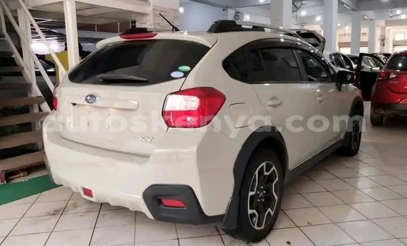 Nunua Ilio tumika Subaru XV Nyeupe Gari ndani ya Bura nchini Kaskazini Mashariki mwa Kenya Nunua Ilio tumika Subaru XV Nyeupe Gari ndani ya Bura nchini Kaskazini Mashariki mwa Kenya
