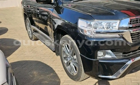 Nunua Ilio tumika Toyota Land Cruiser Nyeusi Gari ndani ya Hola nchini Kenya ya Pwani Nunua Ilio tumika Toyota Land Cruiser Nyeusi Gari ndani ya Hola nchini Kenya ya Pwani