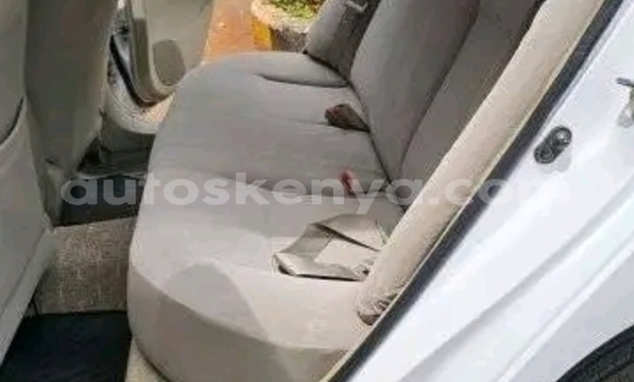Nunua Ilio tumika Toyota Axio Nyeupe Gari ndani ya Bungoma nchini West Kenya Nunua Ilio tumika Toyota Axio Nyeupe Gari ndani ya Bungoma nchini West Kenya