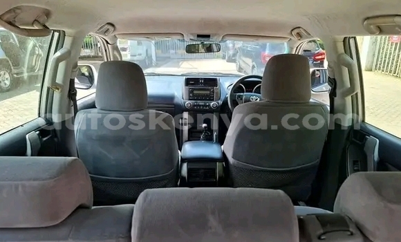 Oofamaa Toyota Land Cruiser Prado Other Makiinaa iti Bomet keessatti Rift Valley keessatti Oofamaa Toyota Land Cruiser Prado Other Makiinaa iti Bomet keessatti Rift Valley keessatti