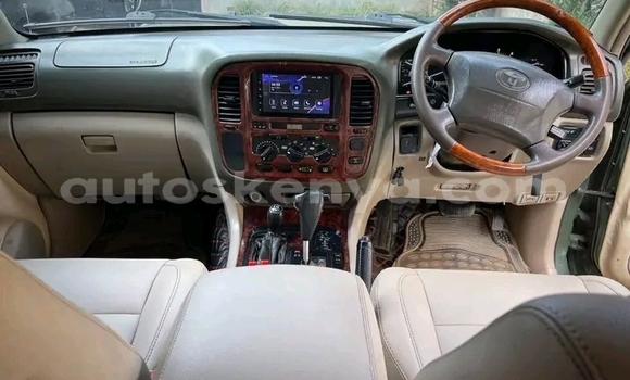Nunua Ilio tumika Toyota Land Cruiser Prado Nyingine Gari ndani ya Bute nchini Kaskazini Mashariki mwa Kenya Nunua Ilio tumika Toyota Land Cruiser Prado Nyingine Gari ndani ya Bute nchini Kaskazini Mashariki mwa Kenya