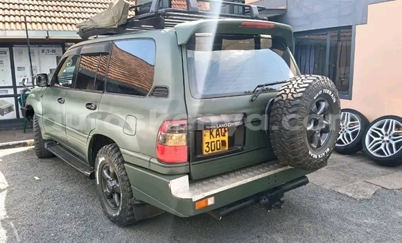 Nunua Ilio tumika Toyota Land Cruiser Prado Nyingine Gari ndani ya Bute nchini Kaskazini Mashariki mwa Kenya Nunua Ilio tumika Toyota Land Cruiser Prado Nyingine Gari ndani ya Bute nchini Kaskazini Mashariki mwa Kenya
