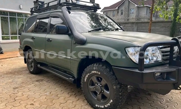 Nunua Ilio tumika Toyota Land Cruiser Prado Nyingine Gari ndani ya Bute nchini Kaskazini Mashariki mwa Kenya Nunua Ilio tumika Toyota Land Cruiser Prado Nyingine Gari ndani ya Bute nchini Kaskazini Mashariki mwa Kenya