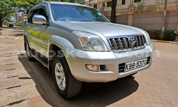 Nunua Ilio tumika Toyota Land Cruiser Prado Nyingine Gari ndani ya Garsen nchini Pwani Nunua Ilio tumika Toyota Land Cruiser Prado Nyingine Gari ndani ya Garsen nchini Pwani