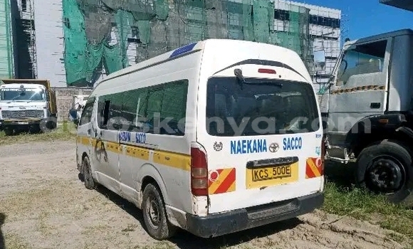 Nunua Ilio tumika Toyota Hiace Nyeupe Gari ndani ya Bute nchini Kaskazini Mashariki mwa Kenya Nunua Ilio tumika Toyota Hiace Nyeupe Gari ndani ya Bute nchini Kaskazini Mashariki mwa Kenya