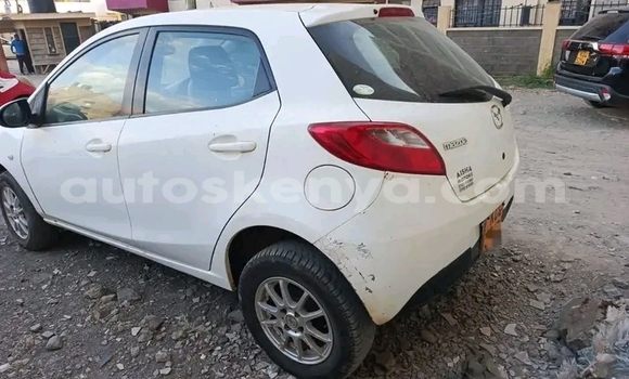 Nunua Ilio tumika Mazda Demio Nyeupe Gari ndani ya Bute nchini Kaskazini Mashariki mwa Kenya Nunua Ilio tumika Mazda Demio Nyeupe Gari ndani ya Bute nchini Kaskazini Mashariki mwa Kenya