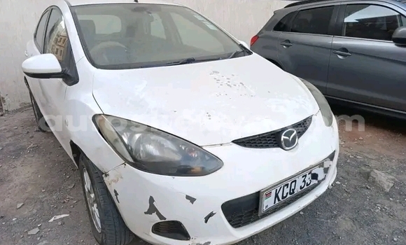 Nunua Ilio tumika Mazda Demio Nyeupe Gari ndani ya Bute nchini Kaskazini Mashariki mwa Kenya Nunua Ilio tumika Mazda Demio Nyeupe Gari ndani ya Bute nchini Kaskazini Mashariki mwa Kenya