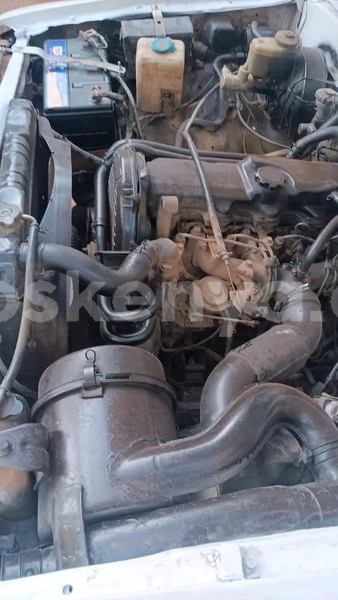 Big with watermark toyota hilux northeast kenya bute 25575