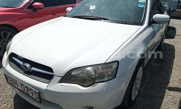 Nunua Ilio tumika Subaru Legacy Nyingine Gari ndani ya Kandara nchini Nairobi Nunua Ilio tumika Subaru Legacy Nyingine Gari ndani ya Kandara nchini Nairobi