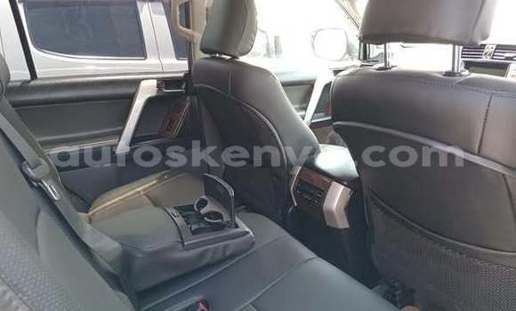 Nunua Ilio tumika Toyota Prado Nyingine Gari ndani ya Kandara nchini Nairobi Nunua Ilio tumika Toyota Prado Nyingine Gari ndani ya Kandara nchini Nairobi