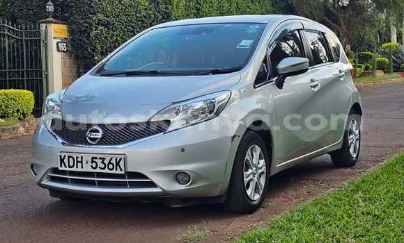 Oofamaa Nissan Note Other Makiinaa iti Bura keessatti Northeast Kenya keessatti