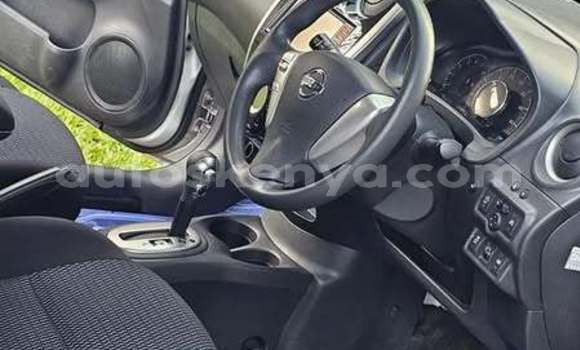 Nunua Ilio tumika Nissan Note Nyingine Gari ndani ya Bura nchini Kaskazini Mashariki mwa Kenya Nunua Ilio tumika Nissan Note Nyingine Gari ndani ya Bura nchini Kaskazini Mashariki mwa Kenya