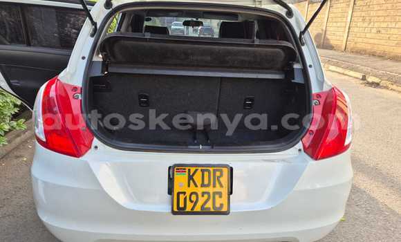 Nunua Ilio tumika Suzuki Swift Nyeupe Gari ndani ya Nairobi nchini Nairobi Nunua Ilio tumika Suzuki Swift Nyeupe Gari ndani ya Nairobi nchini Nairobi